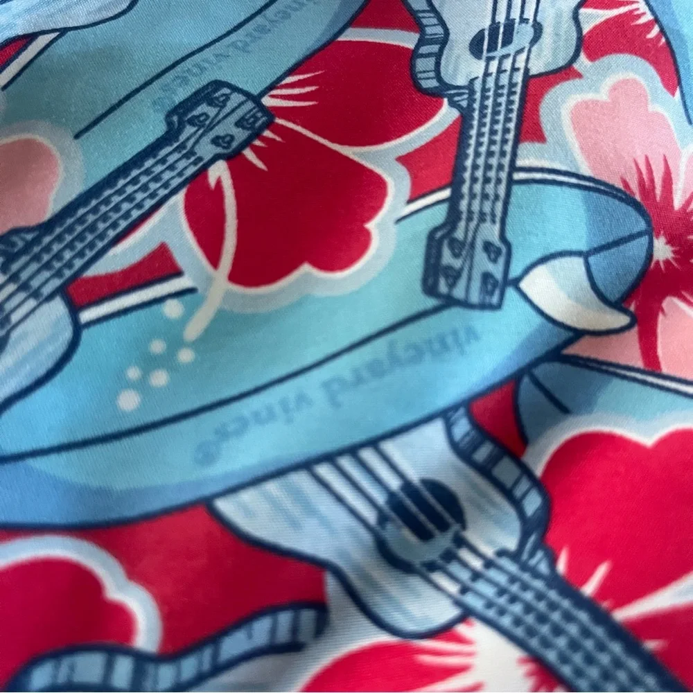 Vineyard Vines fun classic